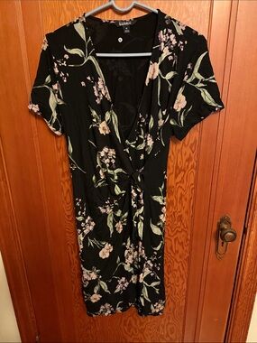 Nicole Miller Black Floral Midi Dress